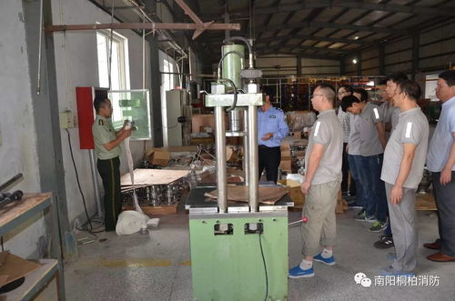 消防宣傳進(jìn)工廠 筑牢安全 防火墻